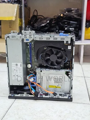 Desktop Computer Dell OptiPlex 7040 8GB Intel Core i7 SSD 256GB