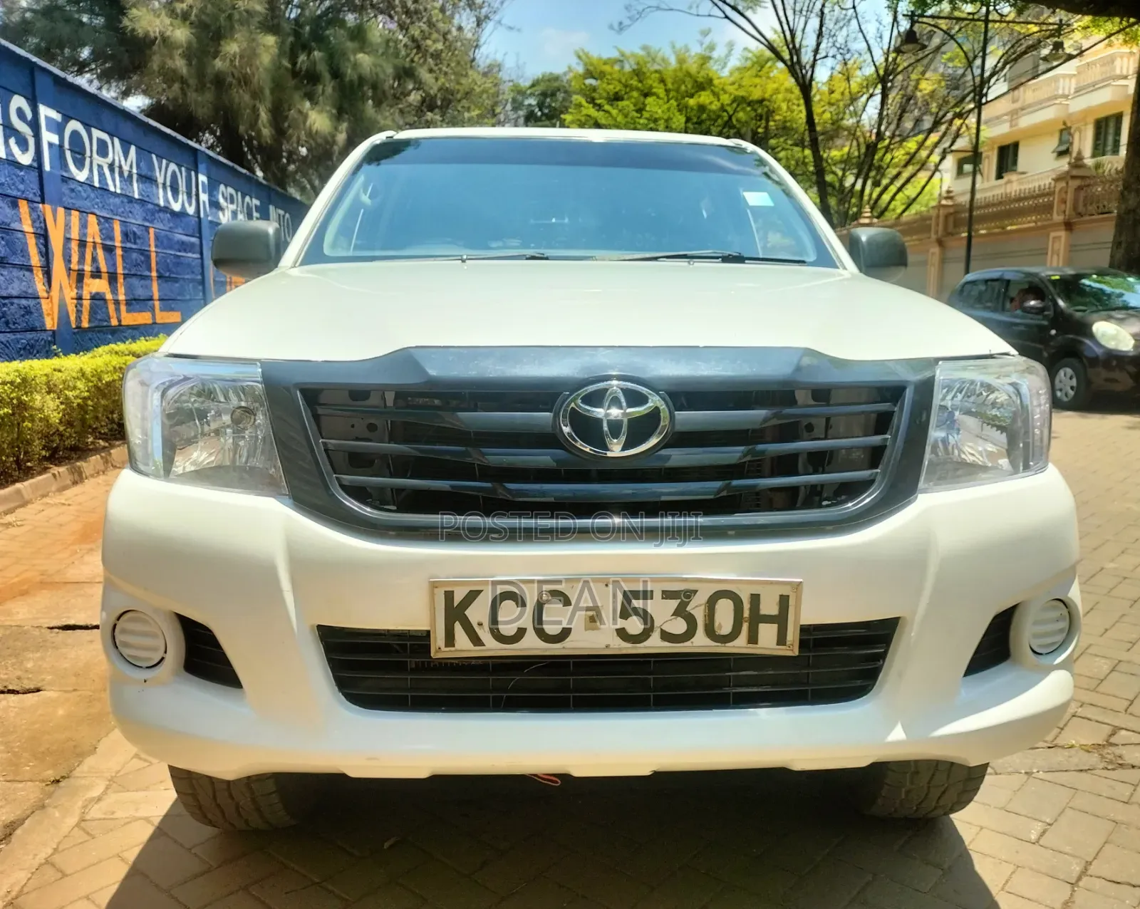 Toyota Hilux 2015 White