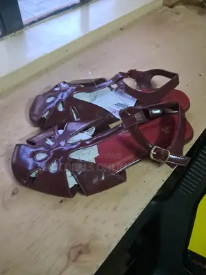 Ladies Floral Sandals