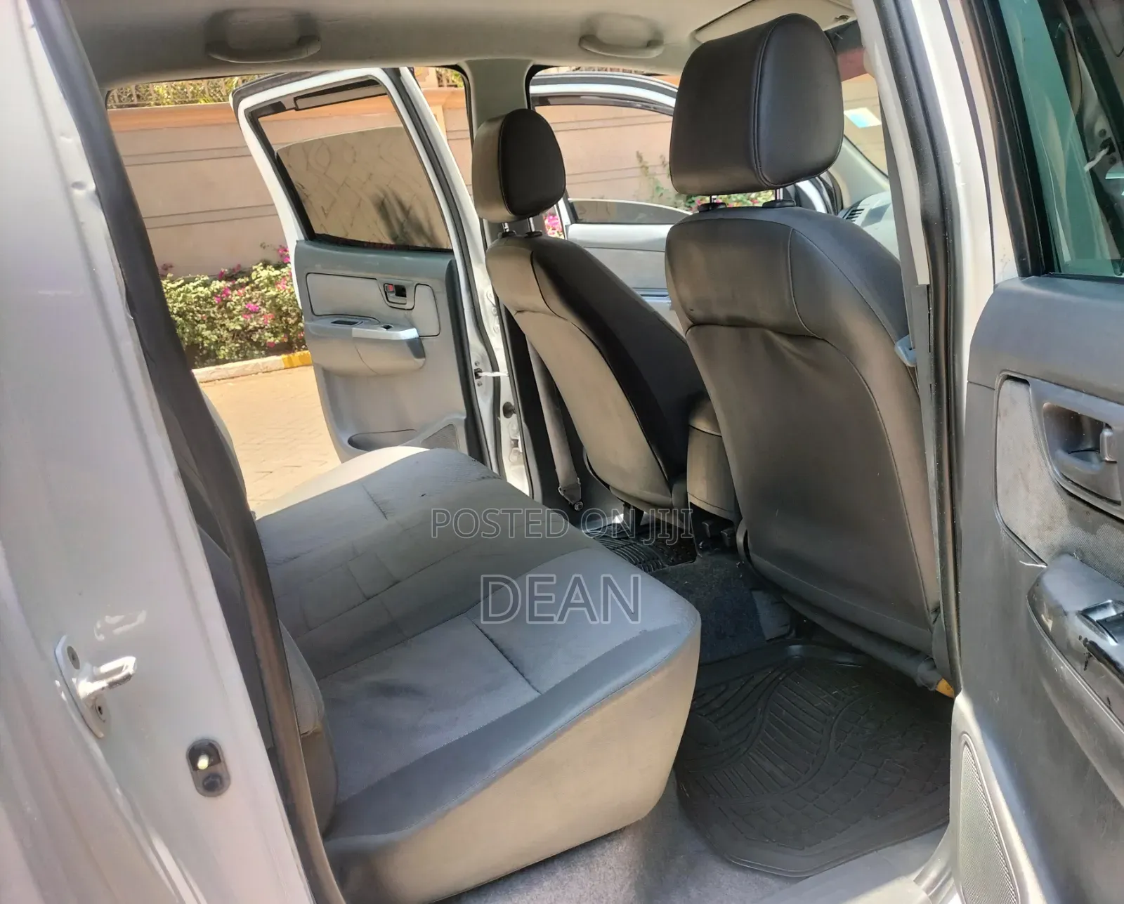 Toyota Hilux 2015 White