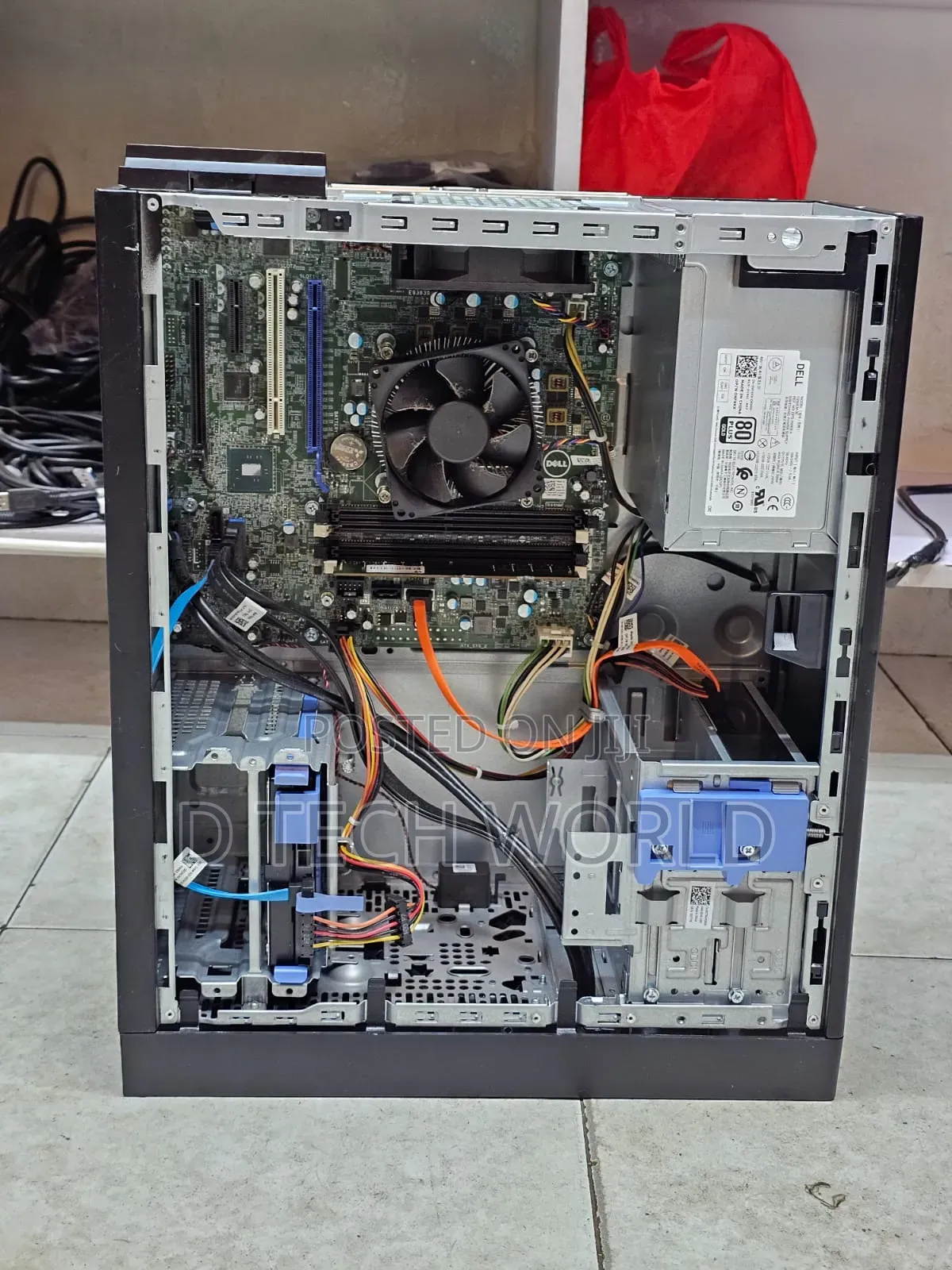 Desktop Computer Dell 8GB Intel Core i7 SSD 256GB