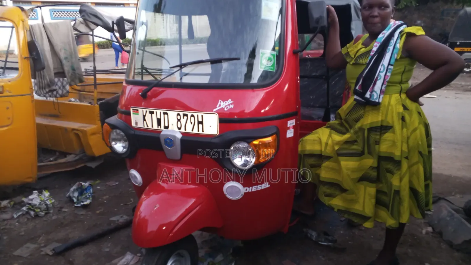 Piaggio 2020 Red
