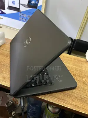 Laptop Dell Latitude 3310 4GB Intel Core i3 SSD 128GB