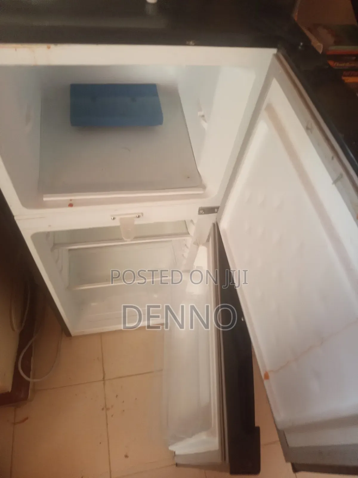 Von Fridge 138l