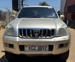 Toyota Land Cruiser Prado 2006 Beige