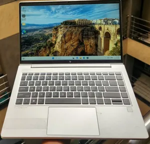 Laptop HP EliteBook 645 G9 8GB AMD Ryzen 5 SSD 256GB