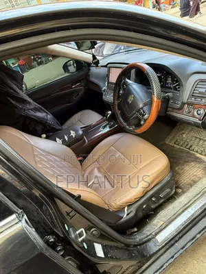 Toyota Crown 2013 Black