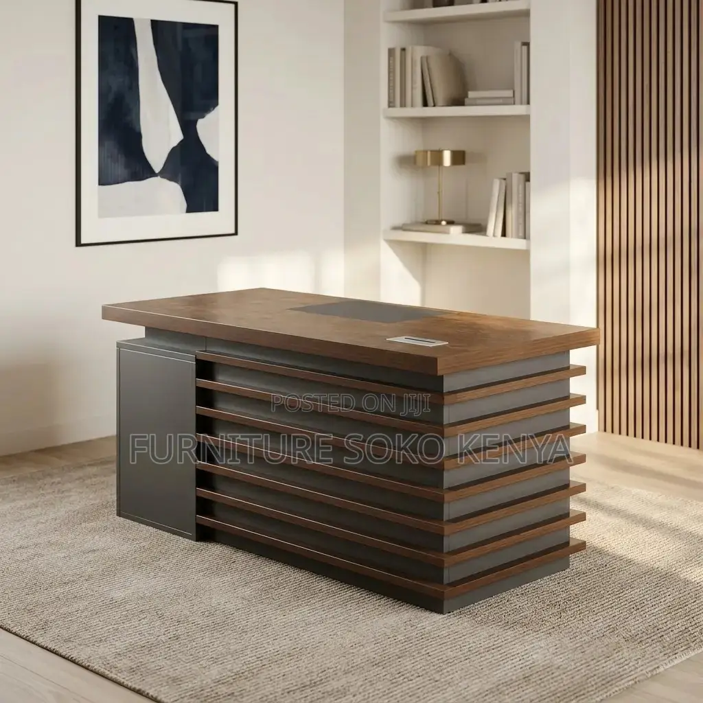 Office Desk : 1.4m Executive Office Desk With Slatted Front
