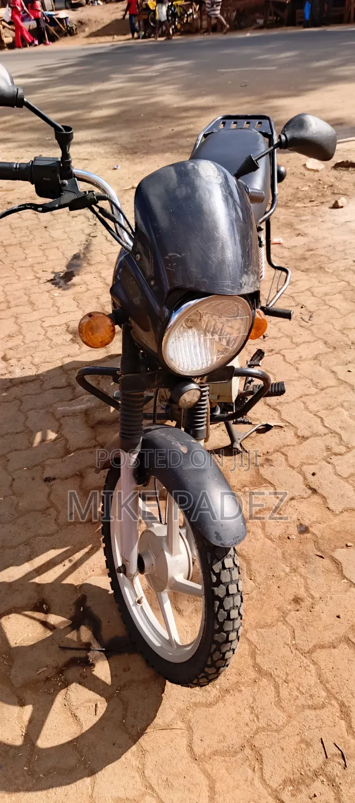 Bajaj Boxer 2019 Black