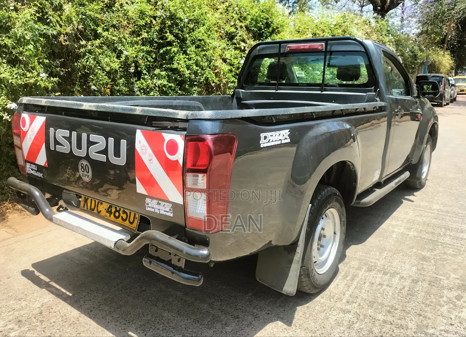 Isuzu D-MAX 2021 Gray
