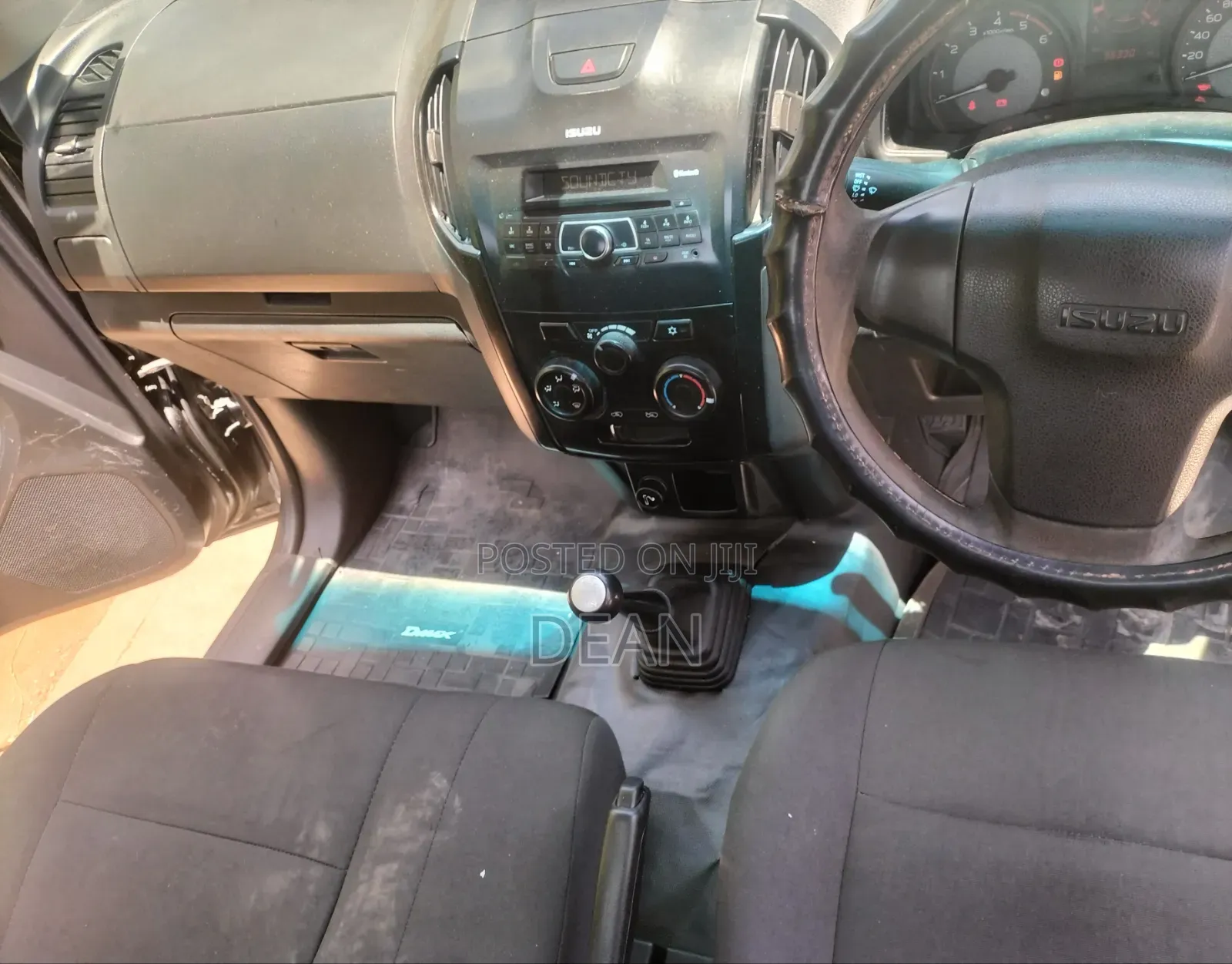 Isuzu D-MAX 2021 Gray