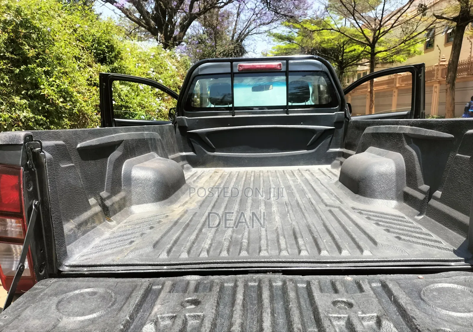 Isuzu D-MAX 2021 Gray