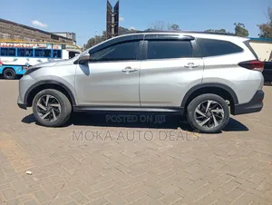 Toyota Rush 1.5 AWD 2019 Silver