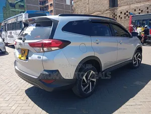 Toyota Rush 1.5 AWD 2019 Silver