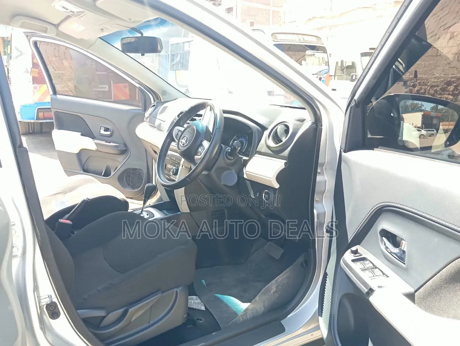Toyota Rush 1.5 AWD 2019 Silver
