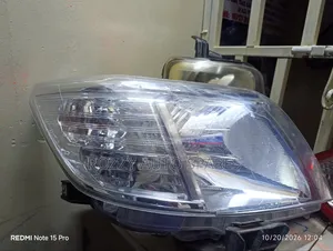 Vigo 2012 Headlight