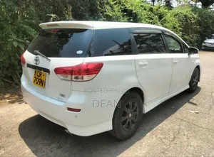 Toyota Wish 2011 White