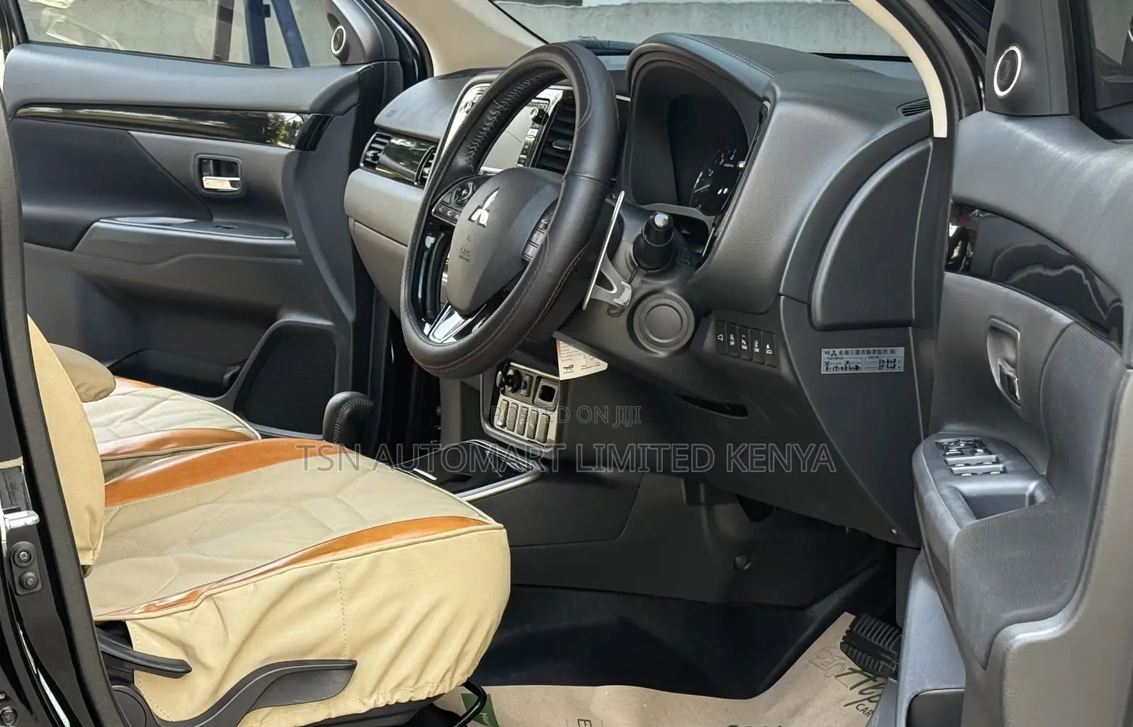 Mitsubishi Outlander 2018 Black