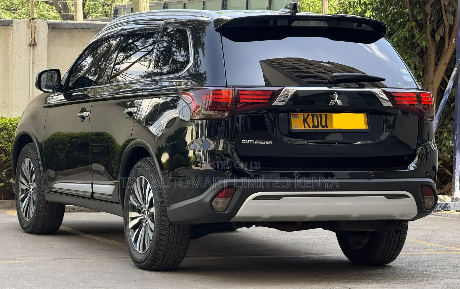 Mitsubishi Outlander 2018 Black