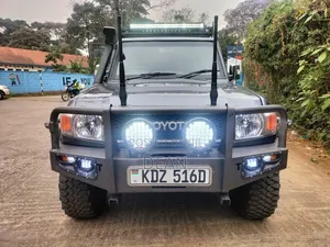 Toyota Land Cruiser 2014 Gray