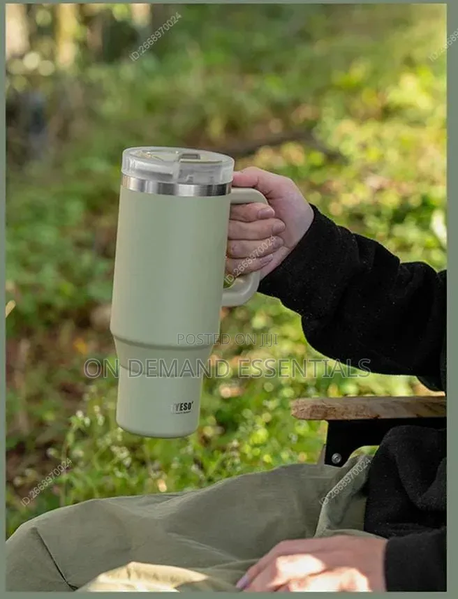Insulated Travel Mug With Handle & Lid