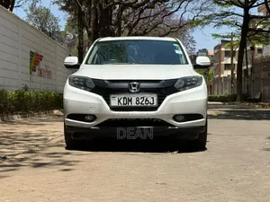 Honda Vezel 2016 White