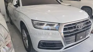 Audi Q5 2.0T Premium AWD quattro 2019 White