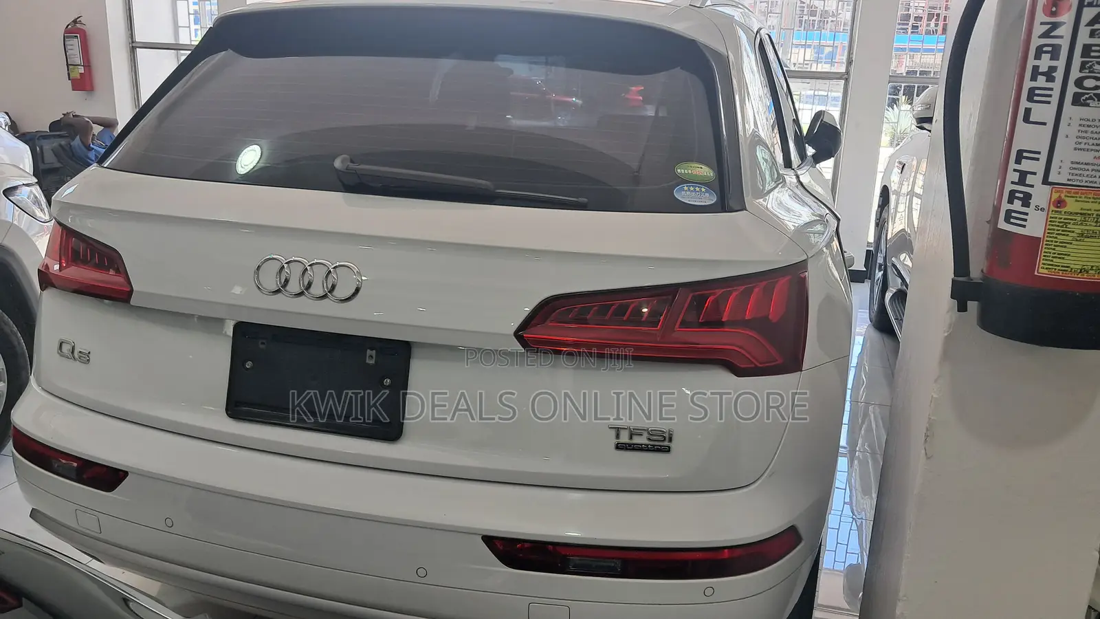 Audi Q5 2.0T Premium AWD quattro 2019 White