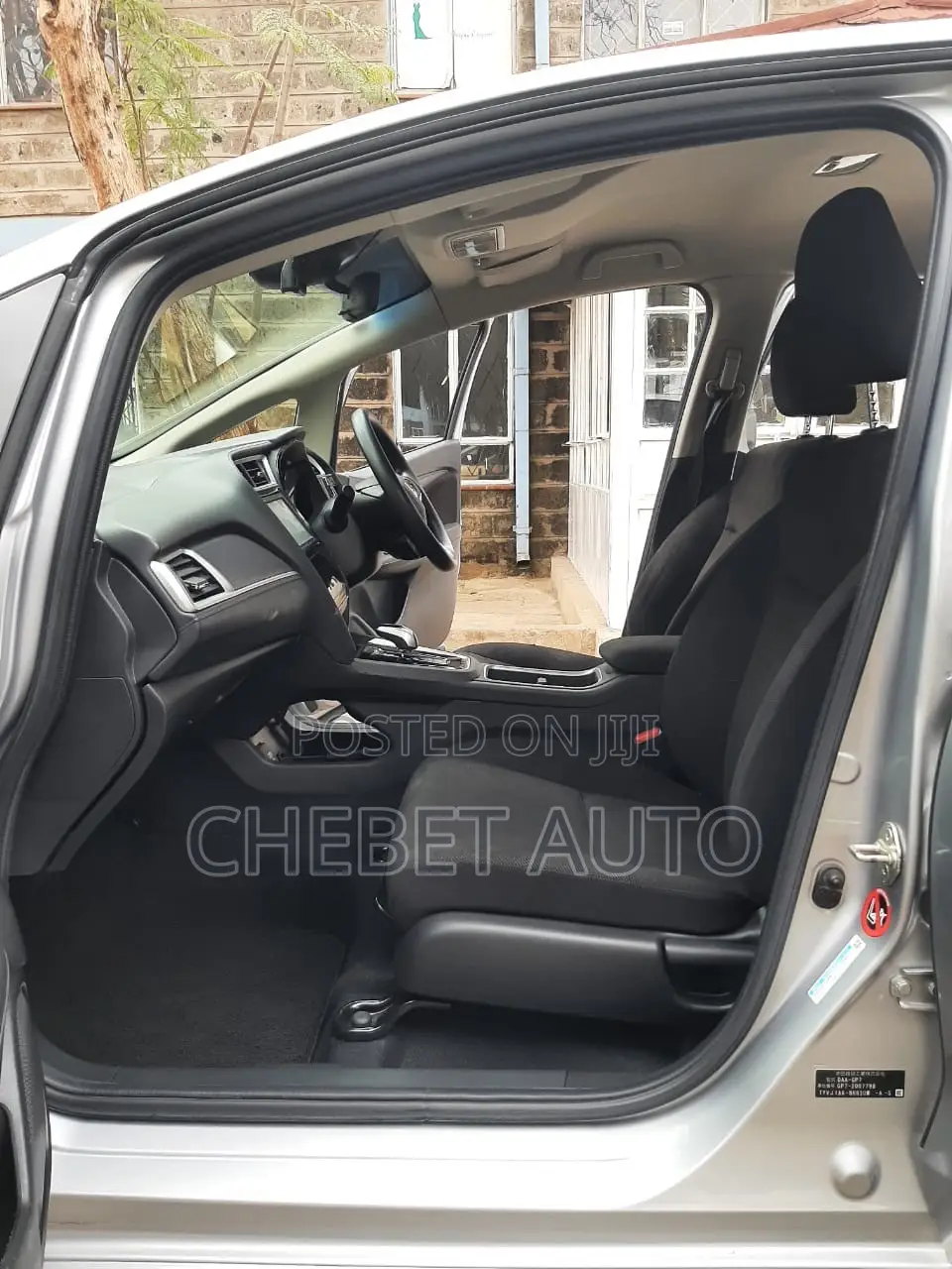 Honda Fit Shuttle 2019 Silver
