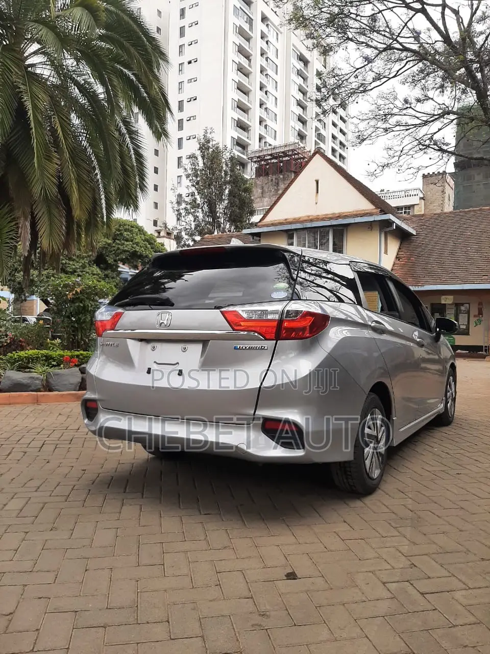Honda Fit Shuttle 2019 Silver