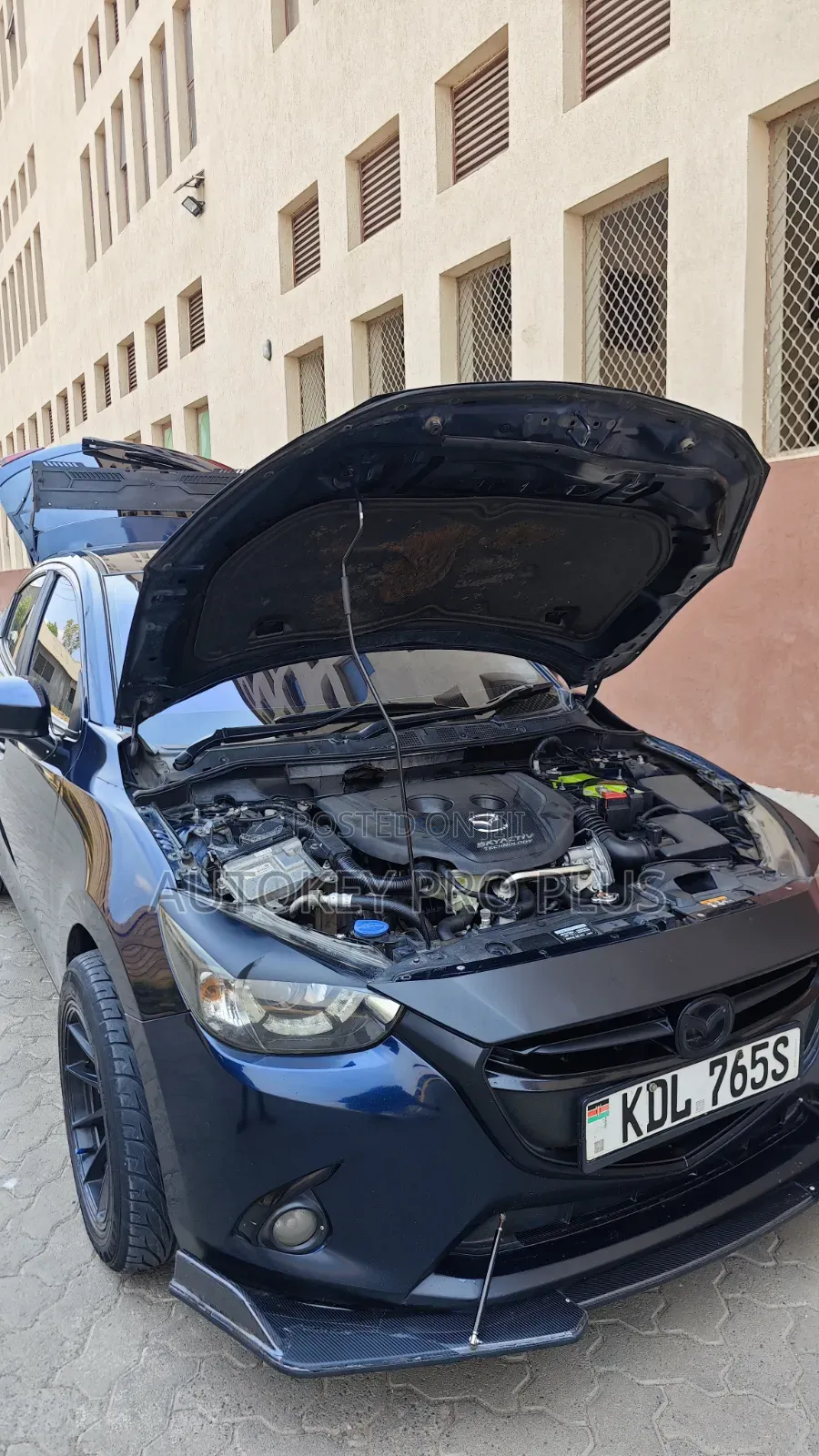 Mazda Demio 2016 Blue