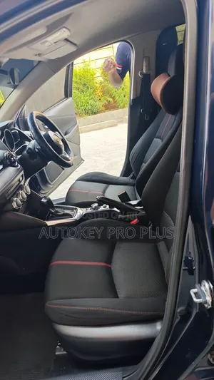 Mazda Demio 2016 Blue