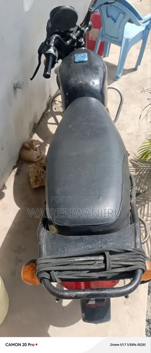 Bajaj Boxer 100 2020 Black