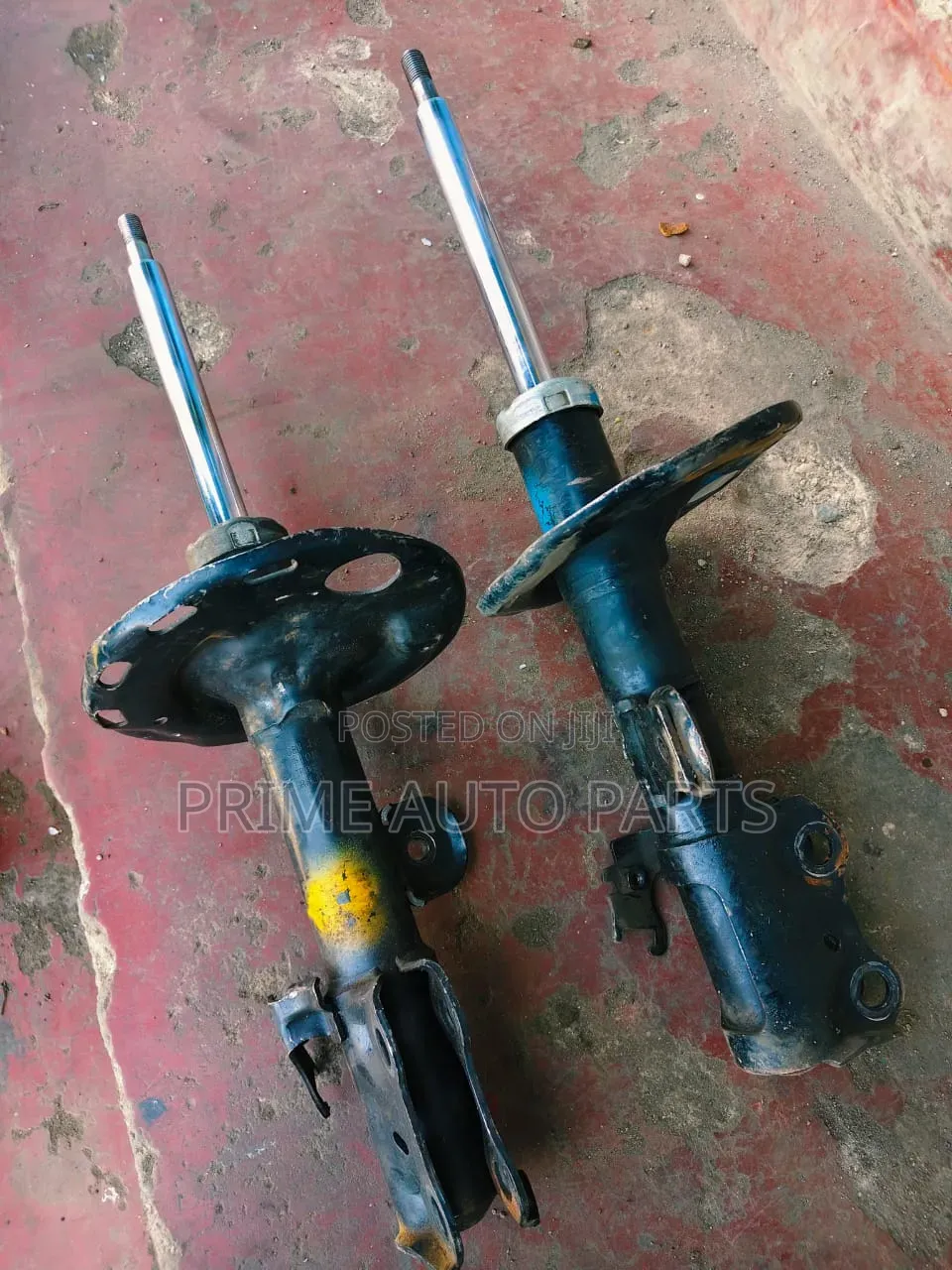 Toyota Voxy Front Shock Absorbers