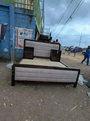 5x6 Padded Bed
