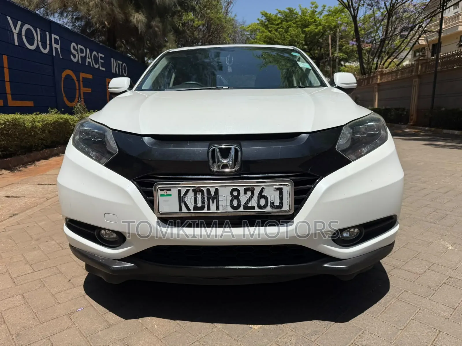 Honda Vezel 2016 White