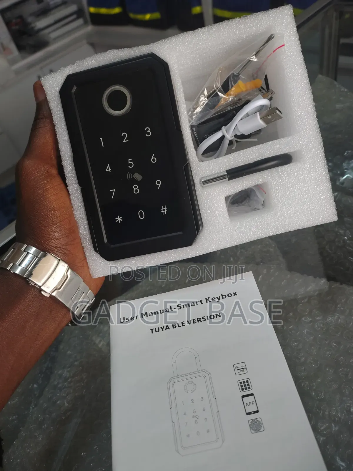 K3F Smart Keyless Door Lock – Fingerprint, PIN Code & App Control