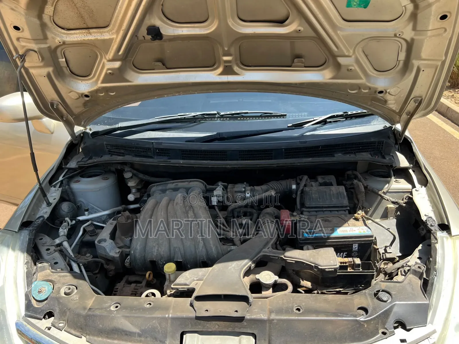 Nissan Tiida 2009 Gold
