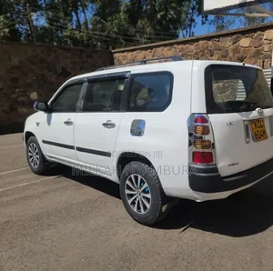 Toyota Succeed 2010 White