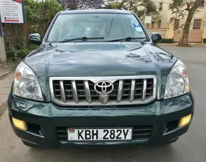 Toyota Land Cruiser Prado 4.0 Petrol GX-R 2004 Green