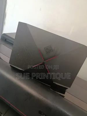 Laptop HP Omen 15-dh002nr 16GB Intel Core i7 SSD 512GB