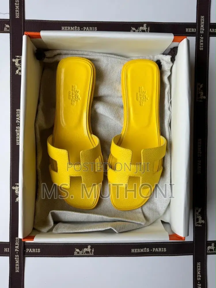 Fresh Drops !! Fully Boxed Ready to Gift Hermes Sandals Size 37-42