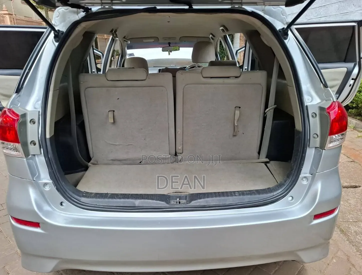 Toyota Wish 2013 Silver