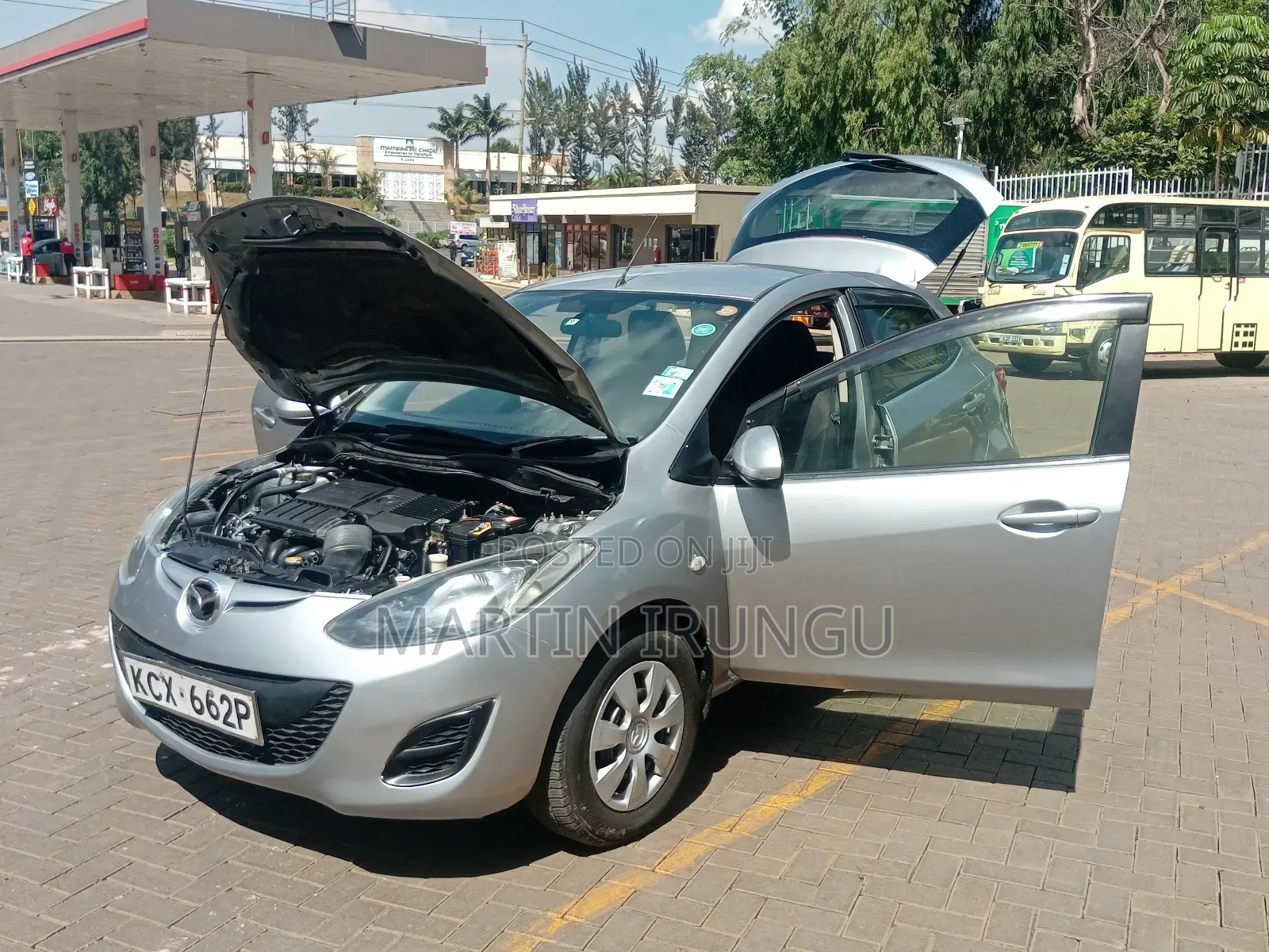 Mazda Demio 2012 Silver