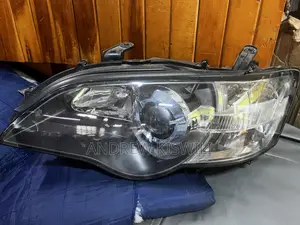 Subaru Leagacy BLS Headlight 2005