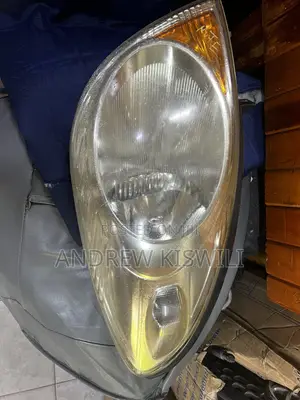 Nissan Note 2005 Headlight