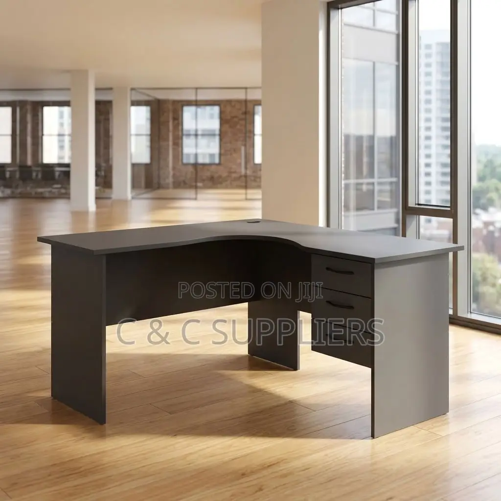 Advanced Curved Gaming Desk-120cm