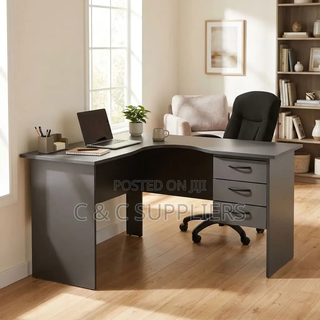 Advanced Curved Gaming Desk-120cm