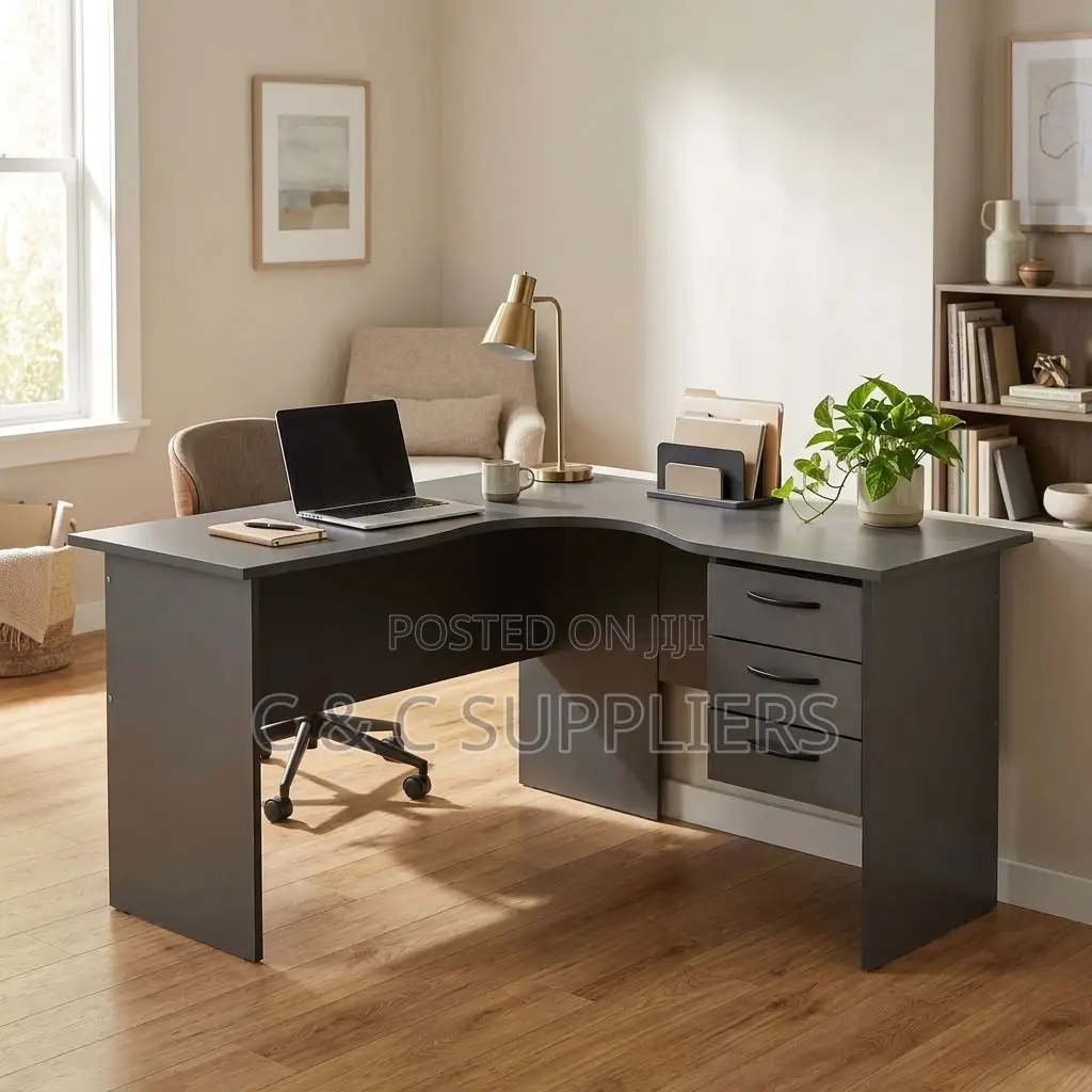 Advanced Curved Gaming Desk-120cm