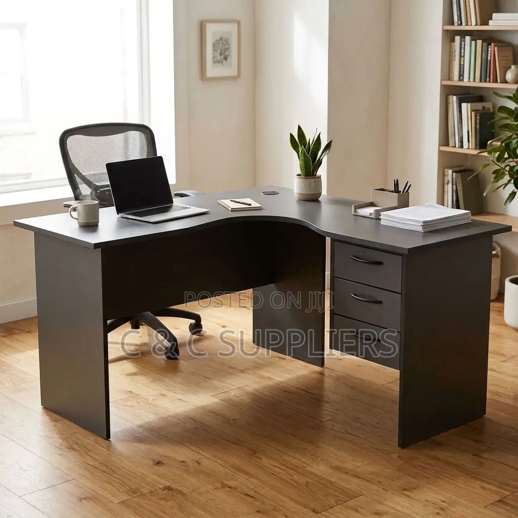 Advanced Curved Gaming Desk-120cm